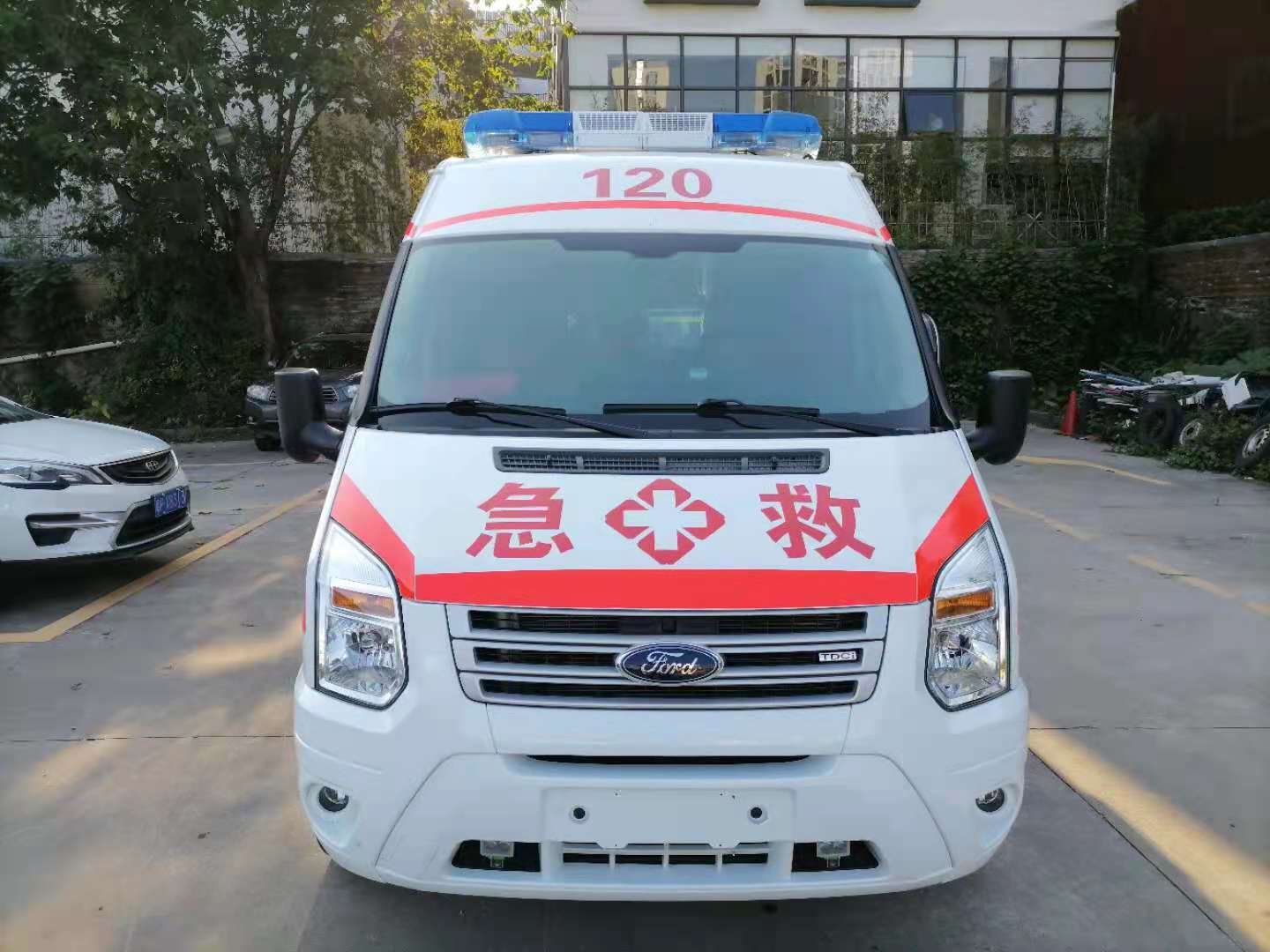 陇川县妇婴监护型护送